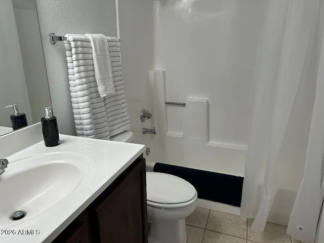 1720 E THUNDERBIRD Road 2068, Phoenix, AZ 85022