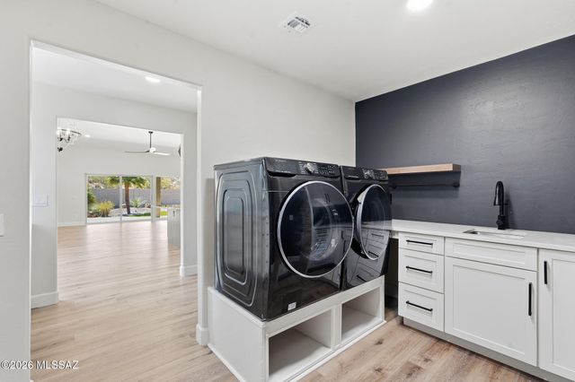 37805 S Desert Bluff Drive, Tucson, AZ 85739