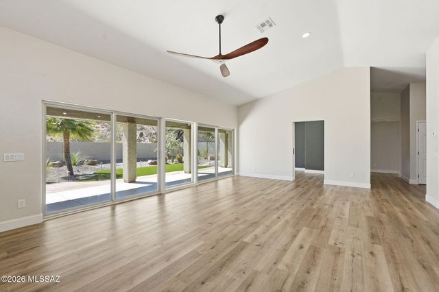 37805 S Desert Bluff Drive, Tucson, AZ 85739