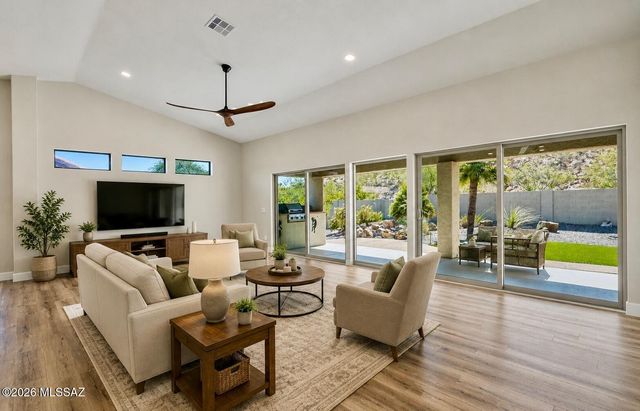 37805 S Desert Bluff Drive, Tucson, AZ 85739
