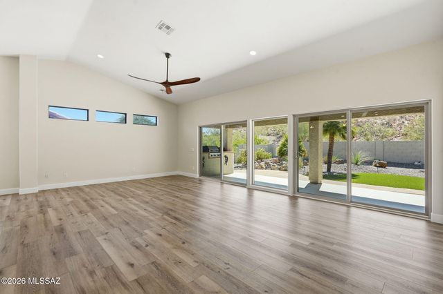 37805 S Desert Bluff Drive, Tucson, AZ 85739