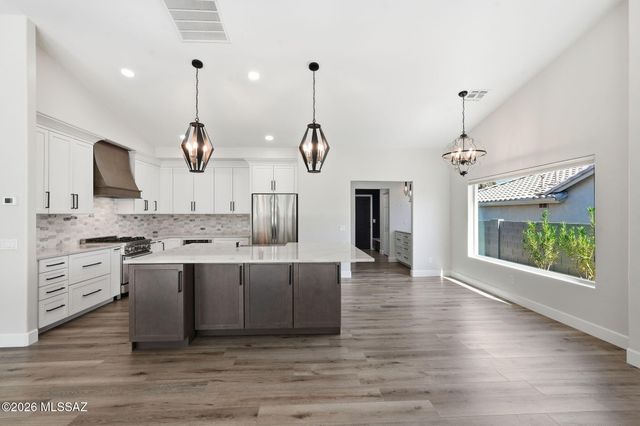 37805 S Desert Bluff Drive, Tucson, AZ 85739