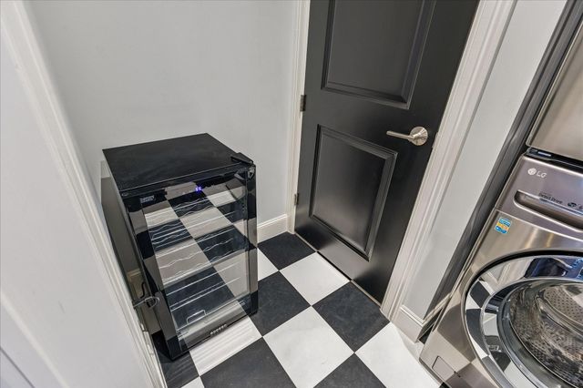 1211 Caroline Street 1304, Houston, TX 77002