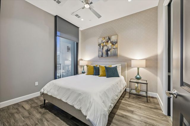 1211 Caroline Street 1304, Houston, TX 77002