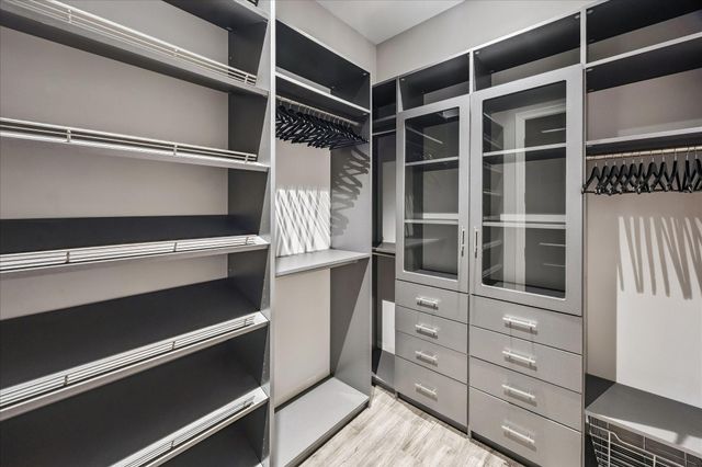 1211 Caroline Street 1304, Houston, TX 77002