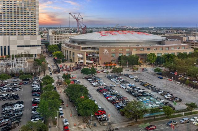 1211 Caroline Street 1304, Houston, TX 77002