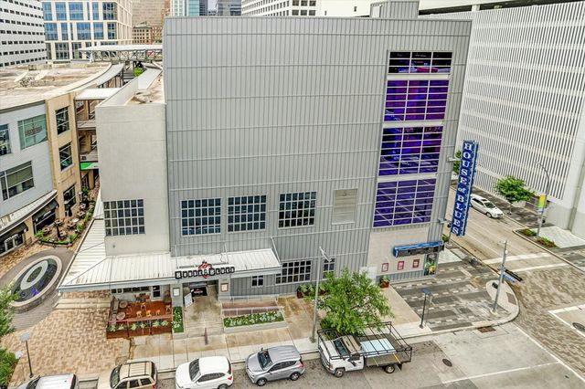 1211 Caroline Street 1304, Houston, TX 77002