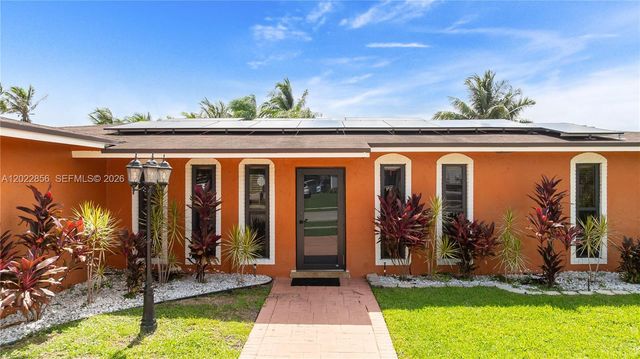 321 NW 96th Avenue, Pembroke Pines, FL 33024