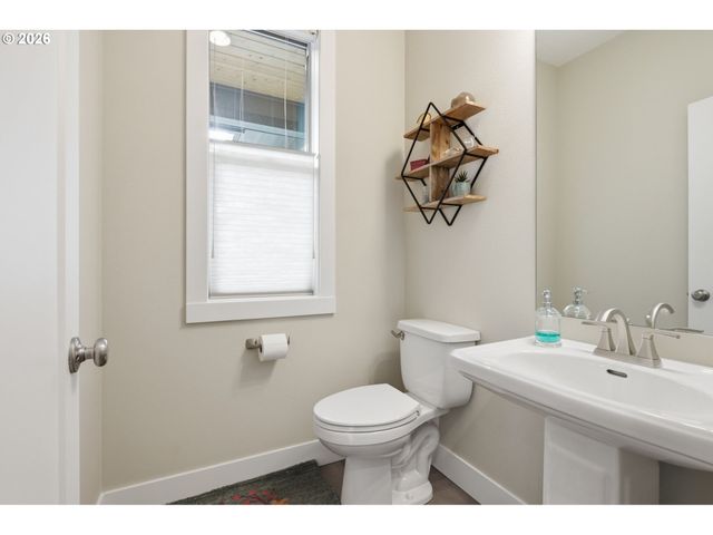 12517 Ne 49TH Ct, Vancouver, WA 98686