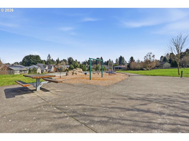 12517 Ne 49TH Ct, Vancouver, WA 98686
