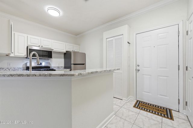13810 SUTTON PARK Drive N 1425, Jacksonville, FL 32224