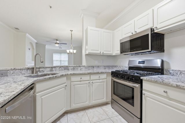13810 SUTTON PARK Drive N 1425, Jacksonville, FL 32224