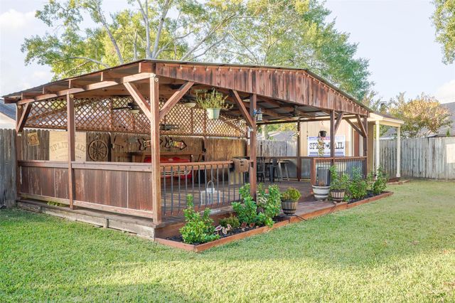 1506 Valley Landing Drive, Katy, TX 77450