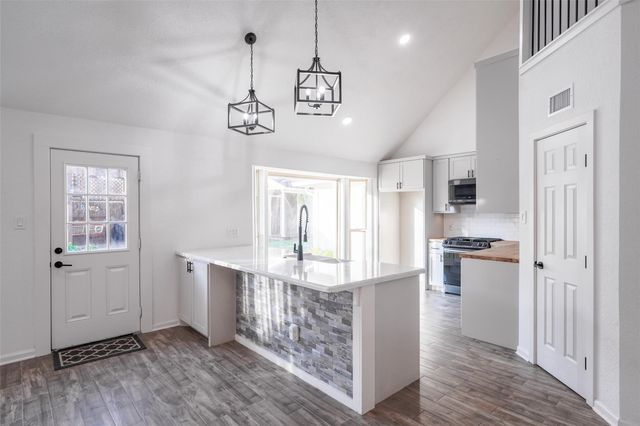 1506 Valley Landing Drive, Katy, TX 77450