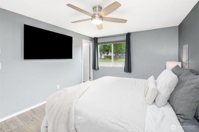 31 Summit View Pl, Port Angeles, WA 98362