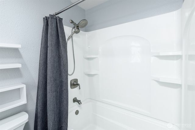 31 Summit View Pl, Port Angeles, WA 98362