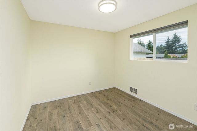 31 Summit View Pl, Port Angeles, WA 98362