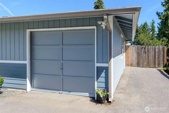 31 Summit View Pl, Port Angeles, WA 98362