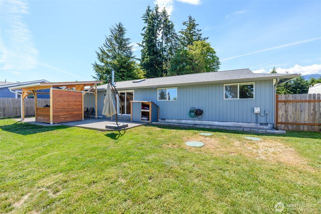 31 Summit View Pl, Port Angeles, WA 98362
