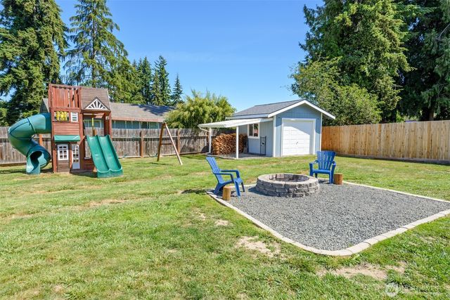 31 Summit View Pl, Port Angeles, WA 98362