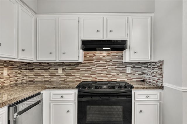 1612 Luza Street, Bryan, TX 77802