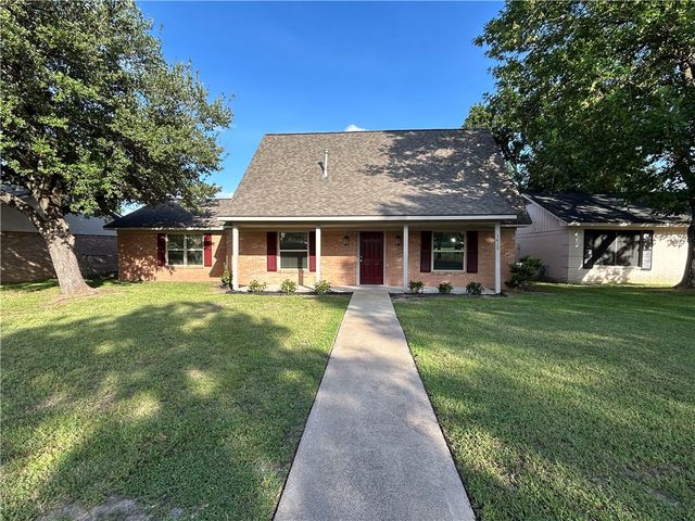 1612 Luza Street, Bryan, TX 77802