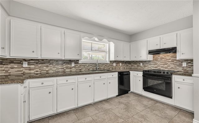 1612 Luza Street, Bryan, TX 77802
