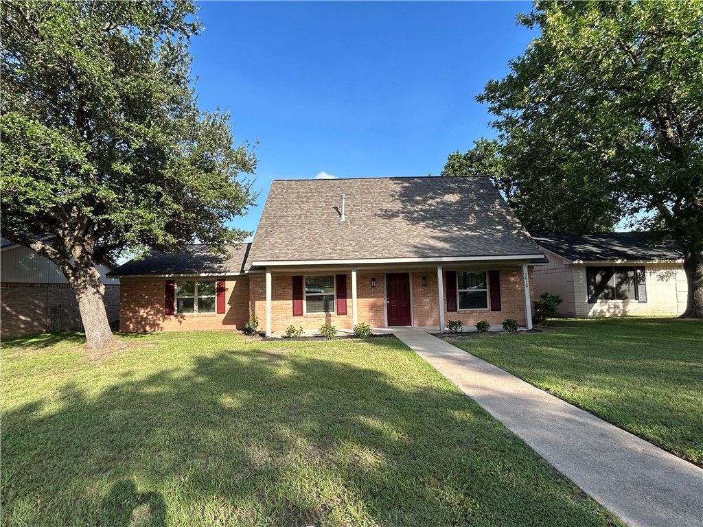 1612 Luza Street, Bryan, TX 77802