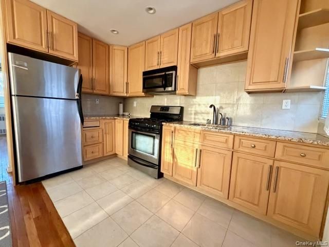 220-44 67th Avenue DUPLE, Oakland Gardens, NY 11364