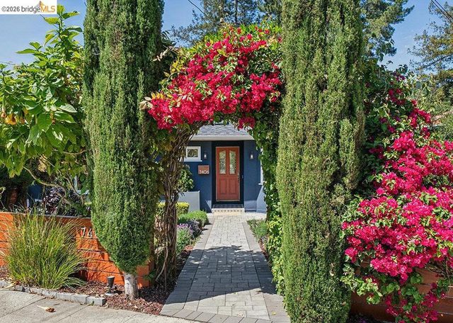 7406 Circle Hill DR, Oakland, CA 94605
