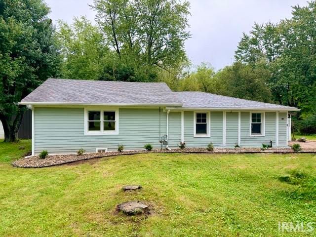 52776 Shellbark Avenue, South Bend, IN 46628
