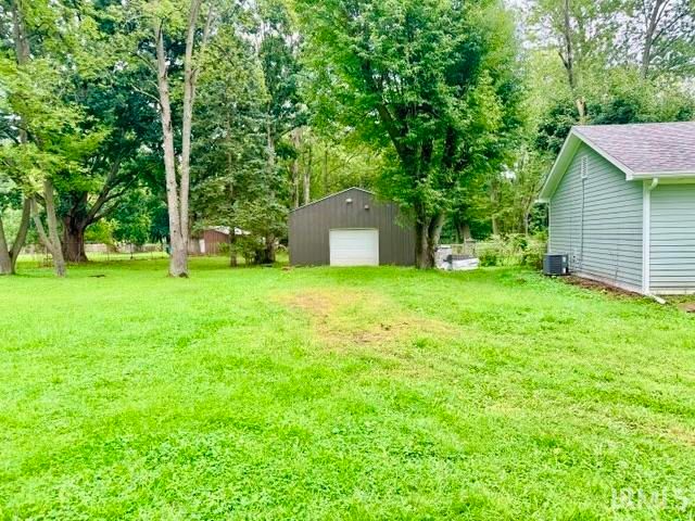 52776 Shellbark Avenue, South Bend, IN 46628