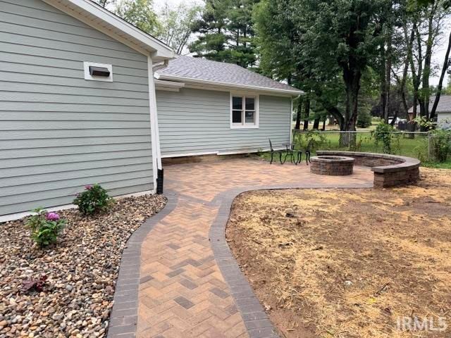 52776 Shellbark Avenue, South Bend, IN 46628