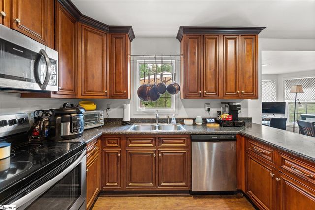 2456 Pumpkintown Highway, Pickens, SC 29671