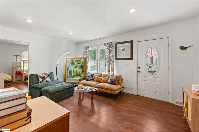2456 Pumpkintown Highway, Pickens, SC 29671