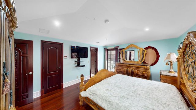 135-39 124th Street, South Ozone Park, NY 11420