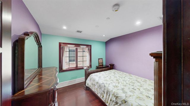 135-39 124th Street, South Ozone Park, NY 11420