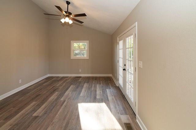 101 Briarhill Road, Enterprise, AL 36330