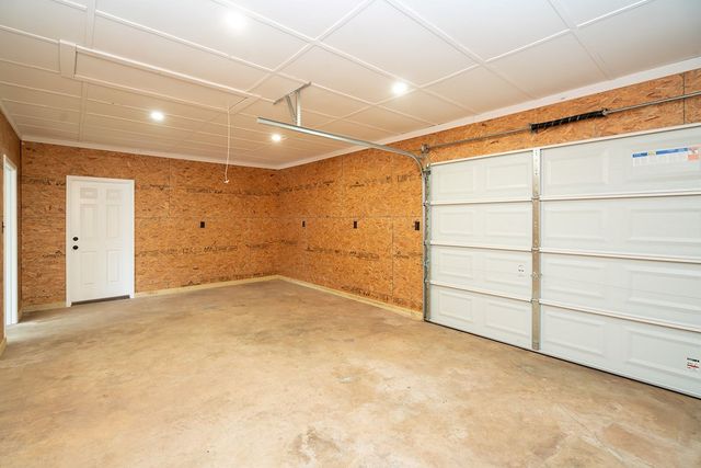 101 Briarhill Road, Enterprise, AL 36330