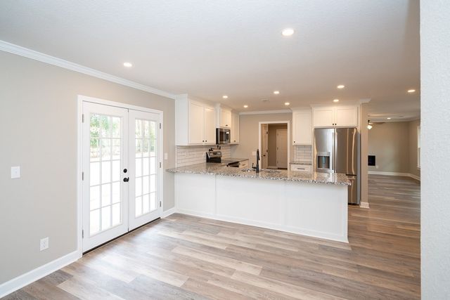 101 Briarhill Road, Enterprise, AL 36330