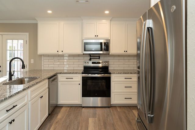 101 Briarhill Road, Enterprise, AL 36330