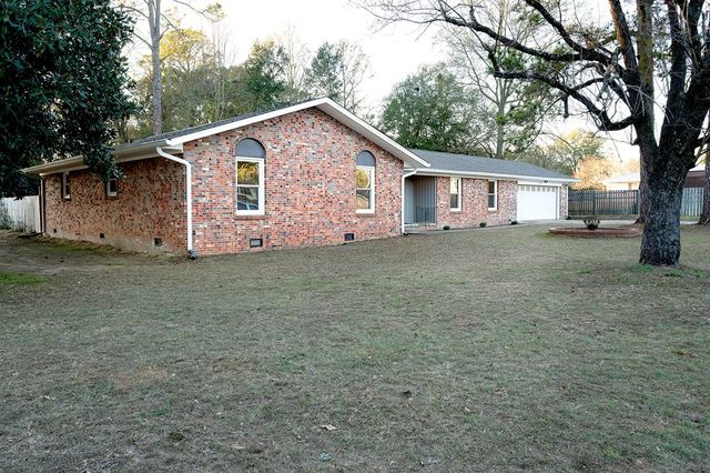 101 Briarhill Road, Enterprise, AL 36330