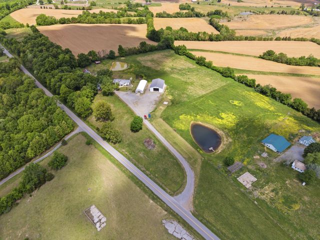 1300 State Route 1901, Marion, KY 42064