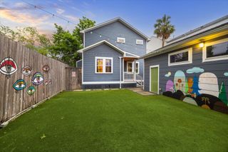 1111 Adele Street, Houston, TX 77009