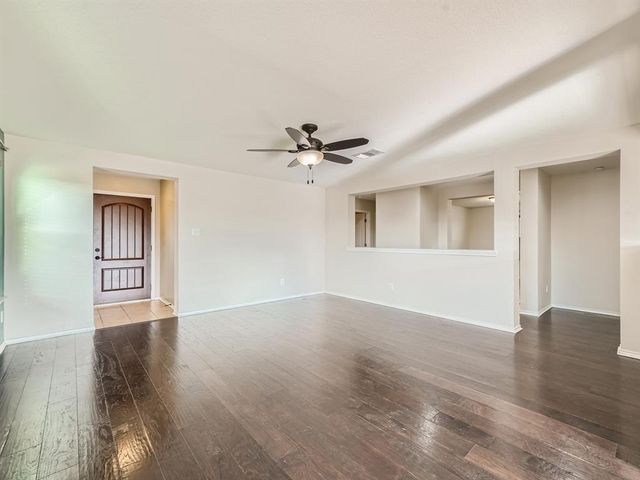 503 Carrington ST, Hutto, TX 78634