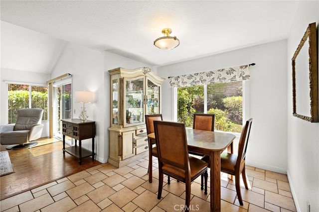 16 Wadsworth, Irvine, CA 92620
