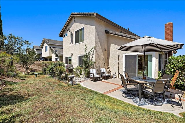 16 Wadsworth, Irvine, CA 92620