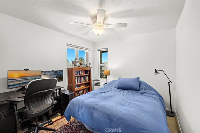 16 Wadsworth, Irvine, CA 92620