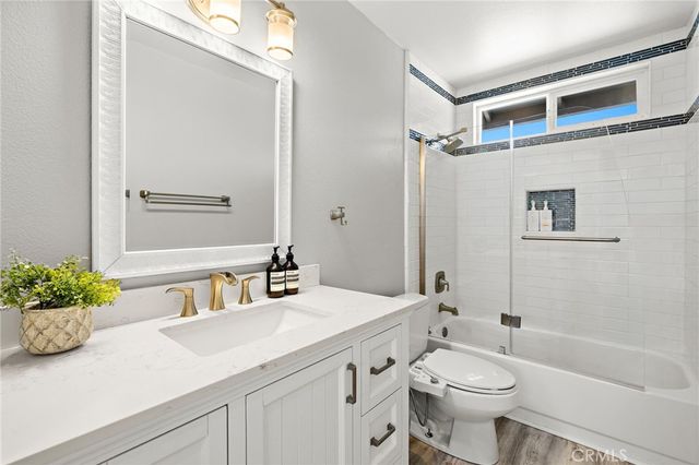 16 Wadsworth, Irvine, CA 92620