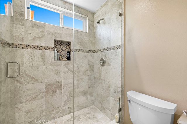 16 Wadsworth, Irvine, CA 92620